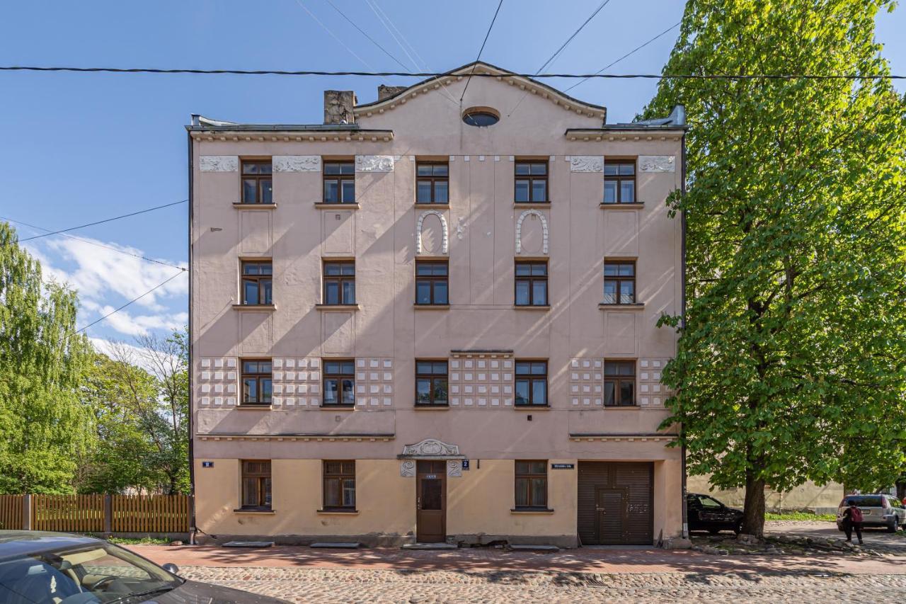 Top-Floor Studio With Courtyard View In Unesco Area, Murnieku Street Residence Riga Extérieur photo