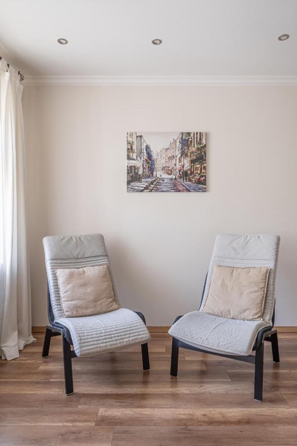 Top-Floor Studio With Courtyard View In Unesco Area, Murnieku Street Residence Riga Extérieur photo